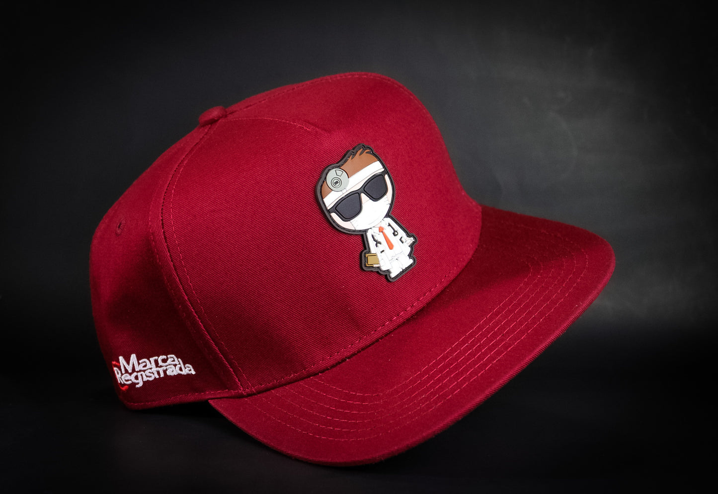 Gorra "El Doctor" Guinda Snapback